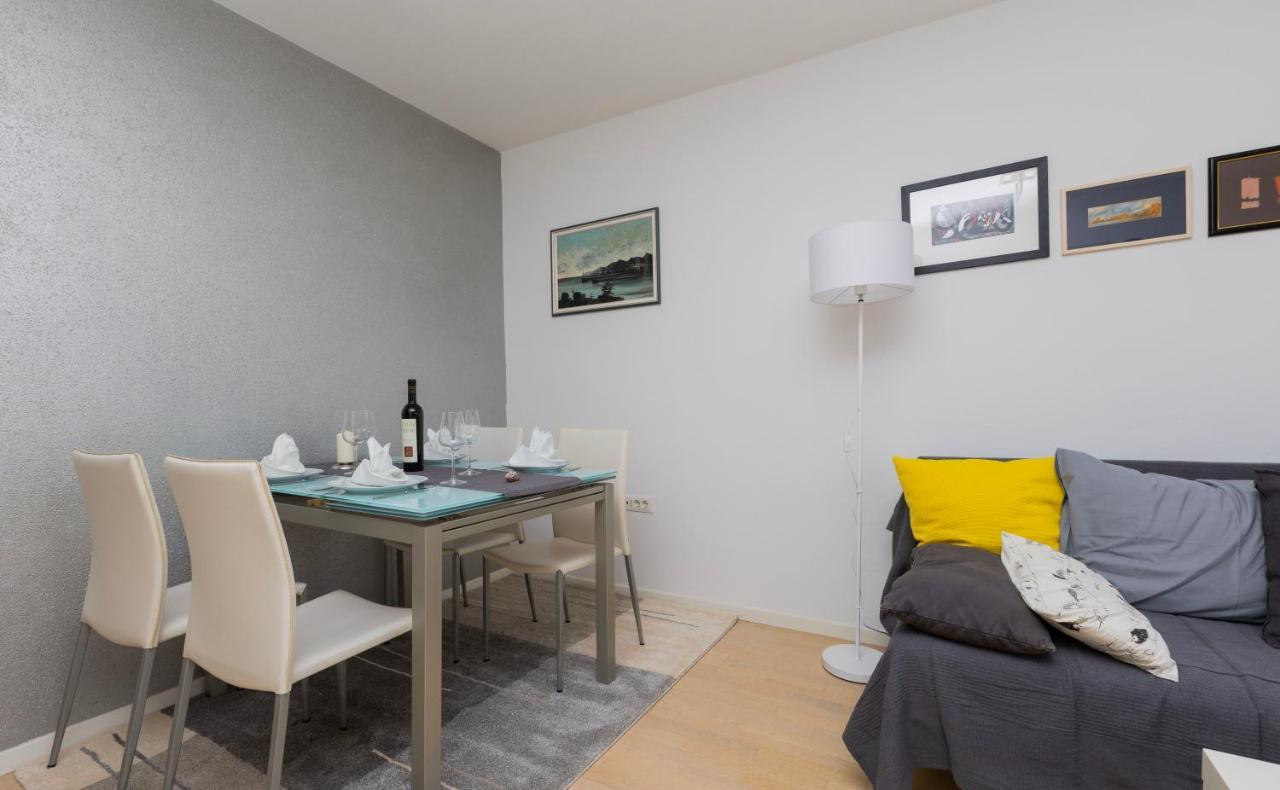 Apartman Saluti Near Old Town With Sea View&parking